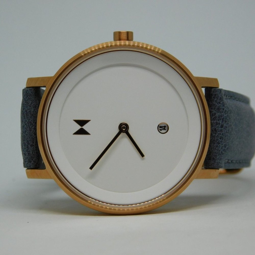 MVMT Signature II 20.463.557 Genuine Leather Quartz Analog Women's Watch
